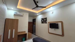 Shyam palace hotel
