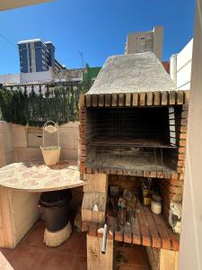 Casa con Barbacoa en Urbanización Privada