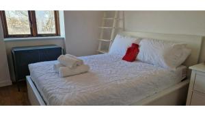 Large 2bd at trendy Portobello Dublin city centre