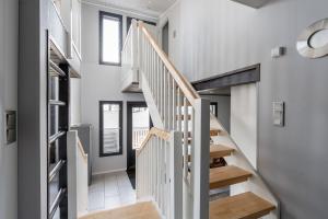 Spacious & Cozy 2BR Cabin at Riihivuori Peak