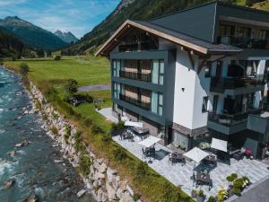 Hotel Modern Mountain