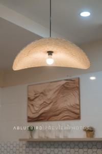 2BRs Sword Lake Washer-DryerKitchen NetflixTV