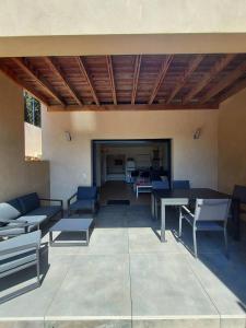 T2 moderne en rez-de-villa