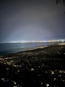 Polikseni Apartments - Lévktron