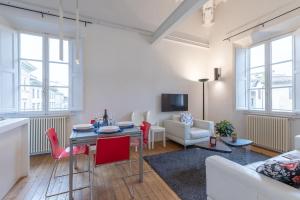 Appartamento con 2 Camere da Letto