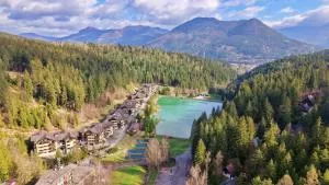 Malino Resort & Residences - Lake Apartments - Rybárpole