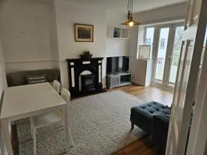 Superb two bed Flat in The Woodlands Beulah Hill - West Norwood
