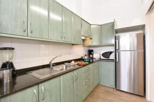 Melocotones 49 by Villagrancanaria