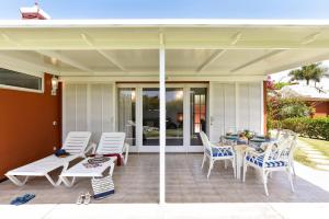 Melocotones 49 by Villagrancanaria