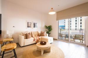 Voyages Charming 1br Waters Edge