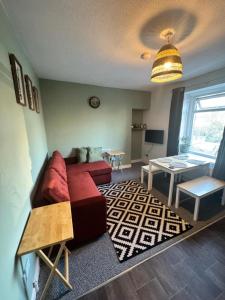 One Bedroom Apartment - Swansea Centre & Train stn