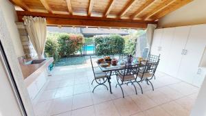 Maison Belvedere By Bookinggardalake