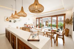 Brand new - spacious complex Villas Virland - center Seminyak