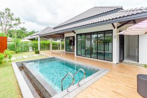 Bangtao Beach Walk Villa - 2 Bedrooms