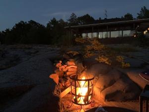 Escape to a Seaside Paradise Your Cozy Hideaway