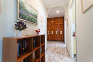 Youhosty - Juvara 11