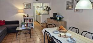Maisons d'hotes Au Pont Romain Gites : photos des chambres