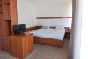 International Home of Scientists Joliot Curie