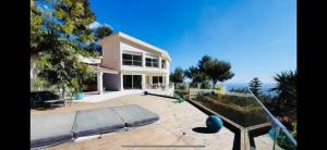 Amazing Villa with Jacuzzi next Monaco
