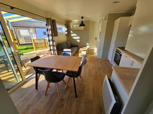 Campings Camping Les Goelands Carnac : photos des chambres