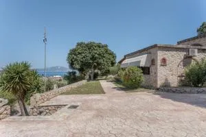 Fiore Levante Villas - Kerion