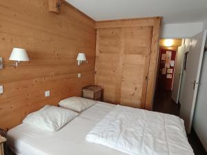Appartements Charmant appartement chalet renove, 4-6 pers, situe a 100m des pistes a Montgenevre - FR-1-445-162 : photos des chambres