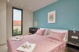 The Tiffany Elegance