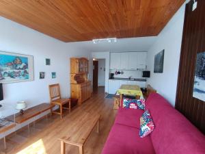 Appartements Appartement proche pistes et commerces, 6 pers, vue montagnes, animaux admis, parking - FR-1-445-86 : photos des chambres