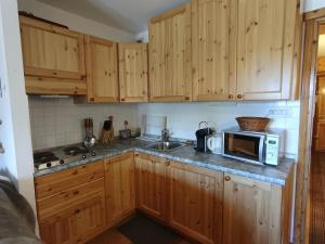 Studio cosy avec terrasse, jardinet et Wifi à Montgenèvre - FR-1-445-188