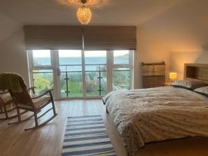 Large Stunning Sea View Coastal Townhouse