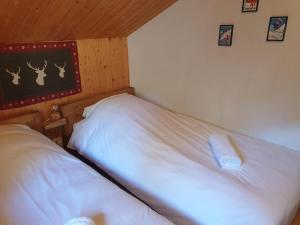 Appartements Petit chalet 4 pers Champagny-en-Vanoise : photos des chambres