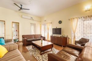 Cedar Wood Villa 15min from MG road 3BHK Luxe