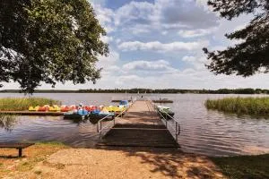 OW Inter Piast Kalbornia - z własną plażą z kąpieliskiem i przystanią - 栋布鲁夫诺