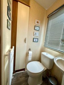 Tattershall Lakes 2 bedroom,6 berth Holiday home with hot tube
