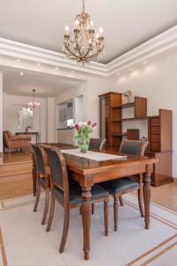 Coral Tree Luxury Villa