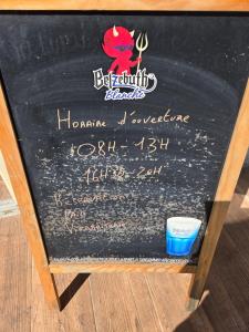 Campings Iscles 231- MH Au calme pres du lac : photos des chambres