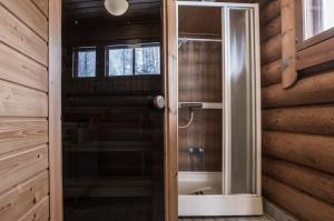 Huvila Kivitasku - Arkea pakoon