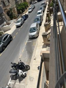 Swieqi sunny central airy quiet Apartment in Malta