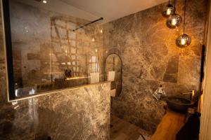 Appartements Les Jardins Secrets - Gare & Centre by Apparts Spa Dijon : photos des chambres