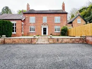 Charming, Cosy & Spacious Manor House with Lake - Broom