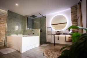 Appartements Les Jardins Secrets - Gare & Centre by Apparts Spa Dijon : photos des chambres