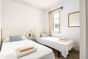 Apartamento Els Pins by Escapehome