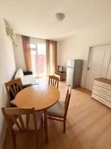 Sunny day 5 - Aleksandrovo