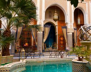 Kassr Annoujoum - Luxury Boutique Riad in the Heart of Fès Medina