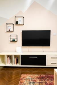 Tulips Central Apartment-Free Parking