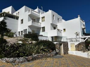 Life is SUITE KORIFI