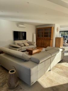 VILLA PROCHE VENTOUX et VAISON LA ROMAINE avec piscine privée