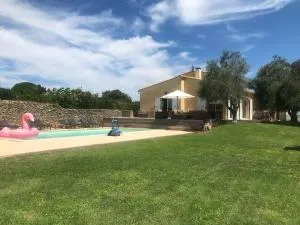 Jardin d’Uzès - Climatisée avec piscine - Vallabrix