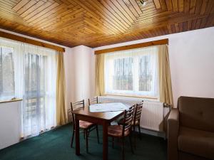 Holiday Home Jesenný by Interhome