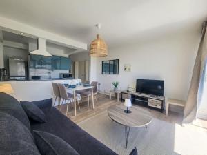 Apartment La Cormorane-3 by Interhome